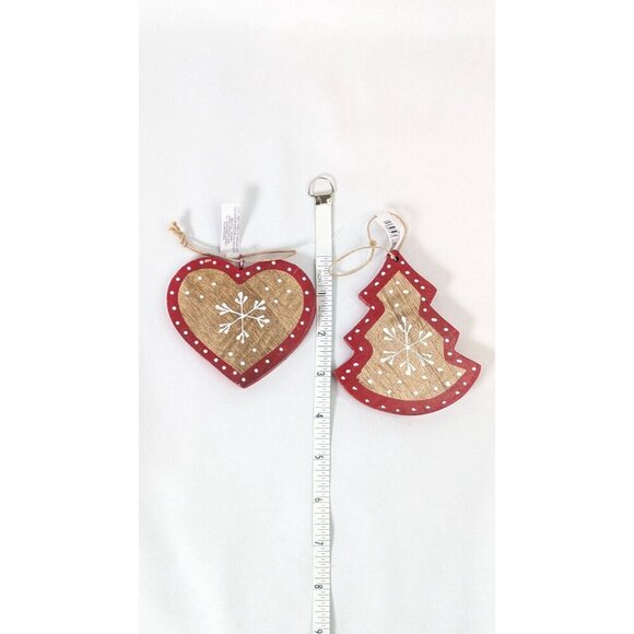 Christmas ornaments 2-pieces heart tree wooden hand painted rustic cottage NWT - Picture 3 of 4
